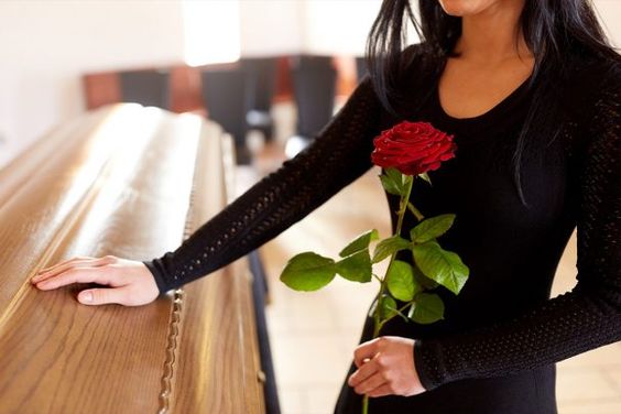 Lời cảm tạ sau đám tang mẹ - Cách thể hiện lòng biết ơn trong nỗi đau